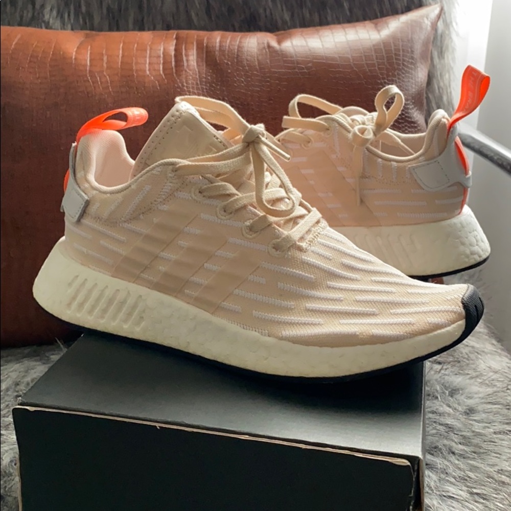 Adidas NMD R2